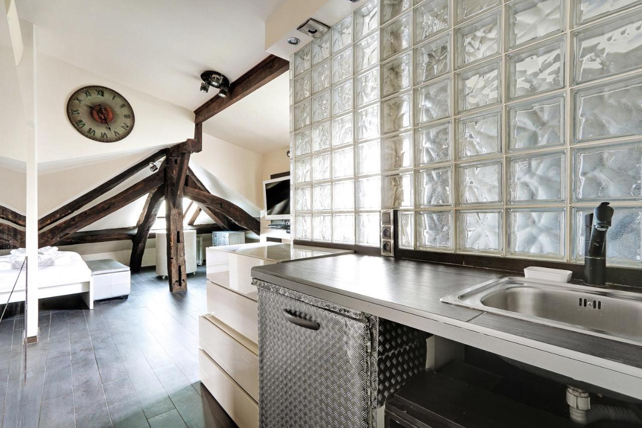 Pick A Flat'S Apartments In Le Marais - Rue Saint Merri Paryż Zewnętrze zdjęcie